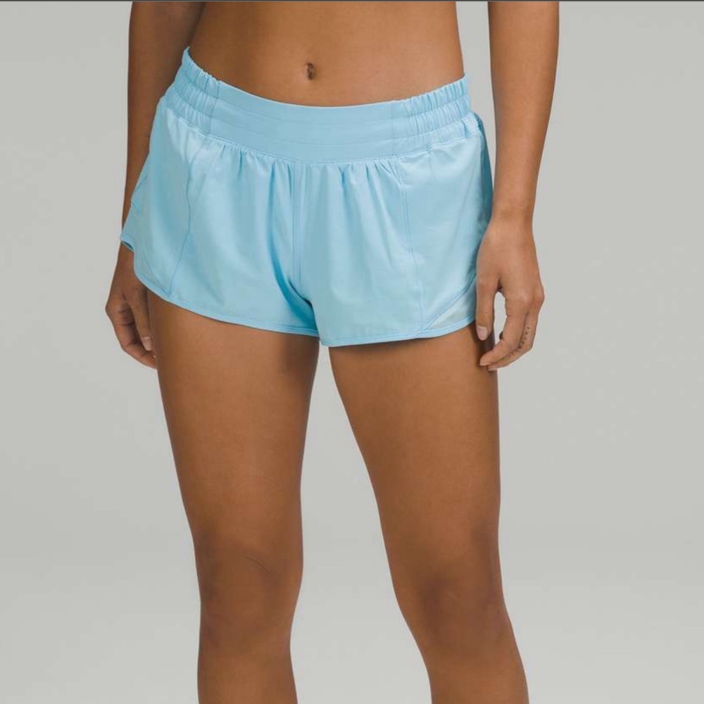 (4) Lululemon Hotty Hot Shorts